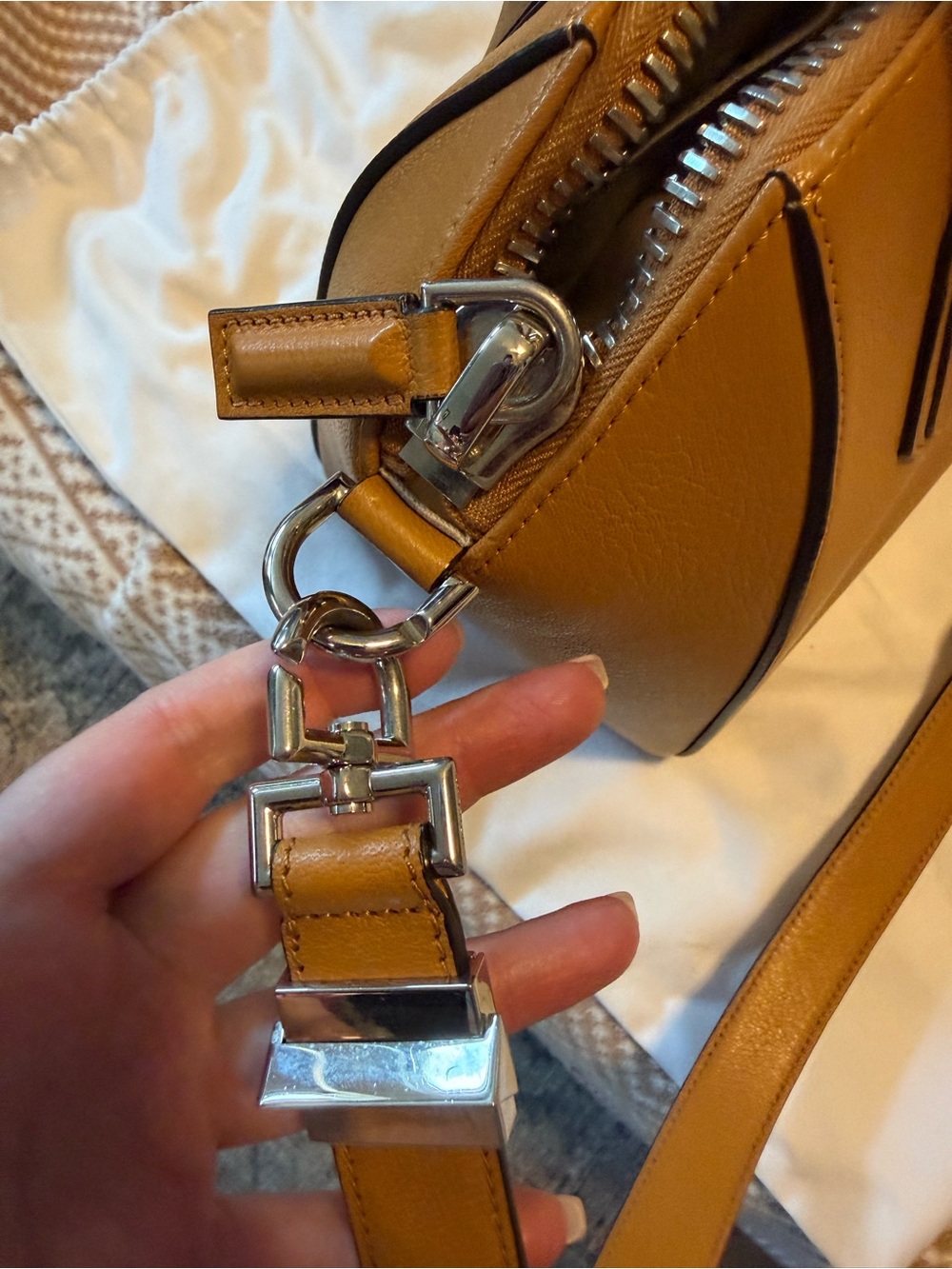 Givenchy Antigona Small Satchel in Light Brown - Picture 6 of 6